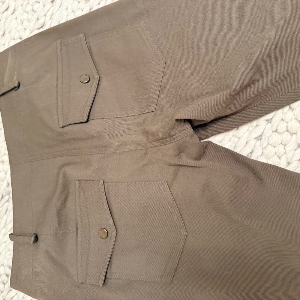 Veronica Beard Olive Cargo Pants - Picture 4 of 8